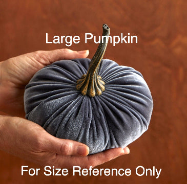 "Velvet Pumpkin, Emerald"